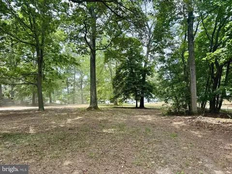 1567 Colony Rd, Pasadena, MD 21122 photo 13