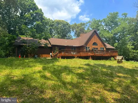 1567 Colony Rd, Pasadena, MD 21122 photo 10