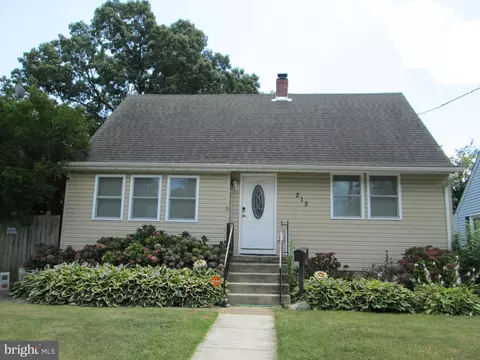 215 Seward Ave, Brooklyn Park, MD 21225