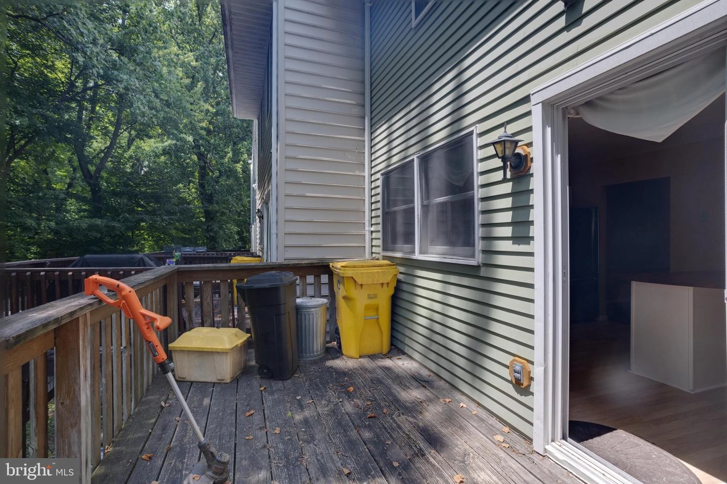Exterior - 1089 Holmespun Dr, Pasadena, MD 21122 photo 2 of 4