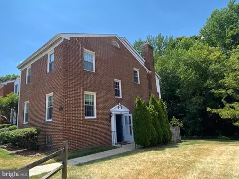 1164 Jeffrey Dr, Crofton, MD 21114