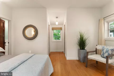 Entry Way - 2915 Edgewater Dr, Edgewater, MD 21037 photo 5 of 5