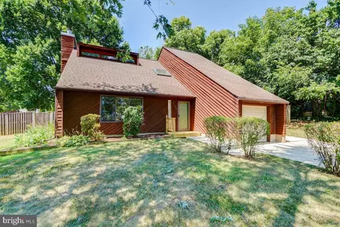 1266 Green Holly Dr, Annapolis, MD 21409