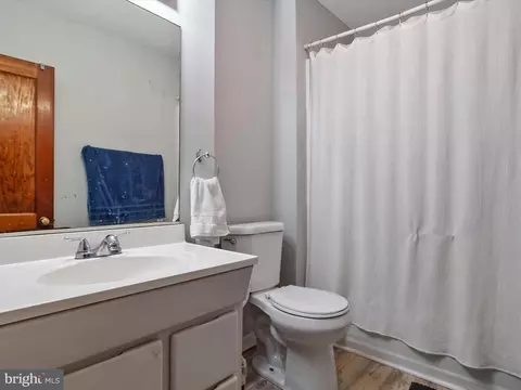 Bath - 501 Forest Rd, Riva, MD 21140 photo 1 of 3