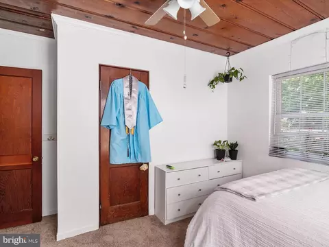 Bedroom - 501 Forest Rd, Riva, MD 21140 photo 5 of 8