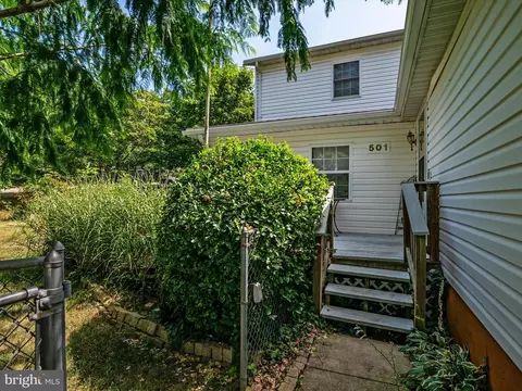 Exterior - 501 Forest Rd, Riva, MD 21140 photo 2 of 7