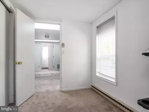 Entry Way - 501 Forest Rd, Riva, MD 21140 photo 2 of 2