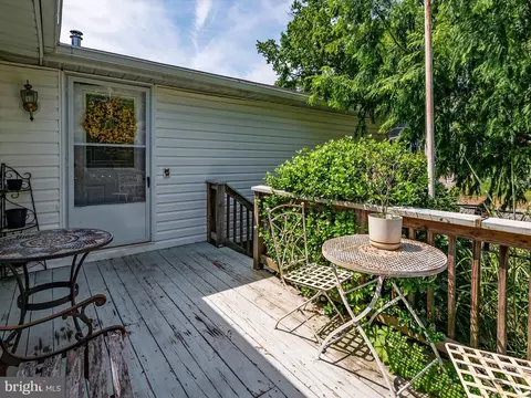 Exterior - 501 Forest Rd, Riva, MD 21140 photo 3 of 7