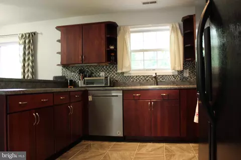 752 Pine Valley Dr, Arnold, MD 21012 photo 6