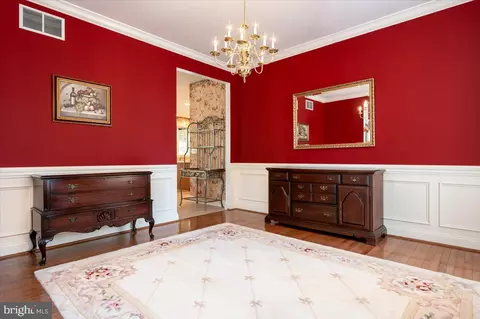 8265 Green Ice Dr, Pasadena, MD 21122 photo 9