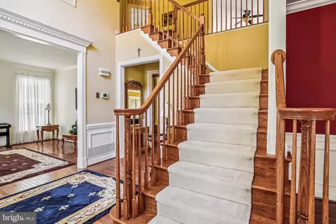 8265 Green Ice Dr, Pasadena, MD 21122 photo 4