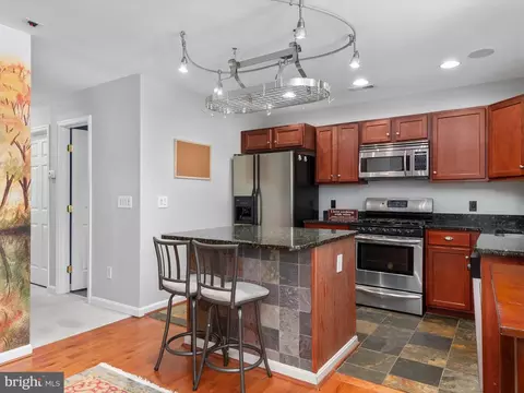 Kitchen - 504 Fairmount Dr, Edgewater, MD 21037 photo 5 of 5