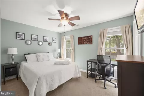 Bedroom - 5805 Flood Ave, Deale, MD 20751 photo 4 of 7
