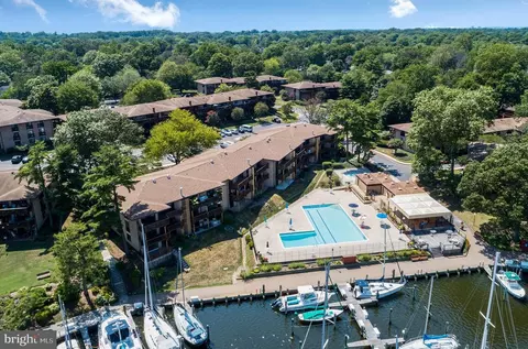 774 Fairview Ave #F, Annapolis, MD 21403