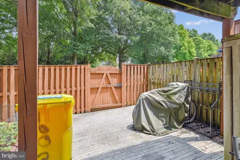 Exterior - 1003 Murdoch Ct, Crofton, MD 21114 photo 14 of 16