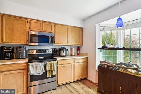Kitchen - 1003 Murdoch Ct, Crofton, MD 21114 photo 2 of 4