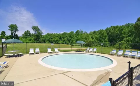 Exterior - 1003 Murdoch Ct, Crofton, MD 21114 photo 5 of 16