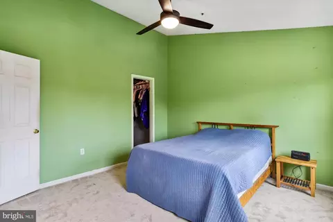 Bedroom - 1003 Murdoch Ct, Crofton, MD 21114 photo 2 of 10