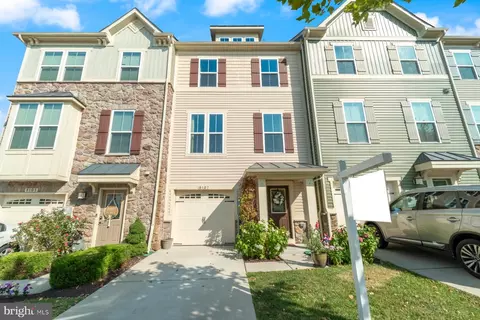 8107 Hickory Hollow Dr, Glen Burnie, MD 21060