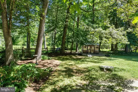 Exterior - 1635 Ridout Rd, Annapolis, MD 21409 photo 7 of 12