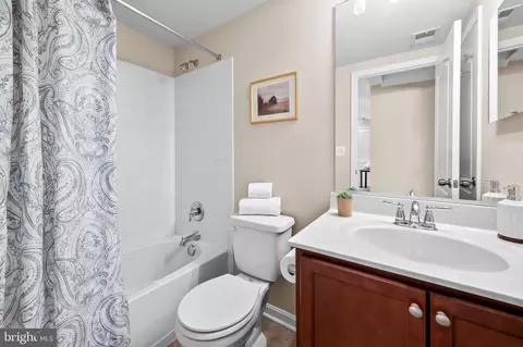 Bath - 7913 Charles Ct, Pasadena, MD 21122 photo 3 of 3