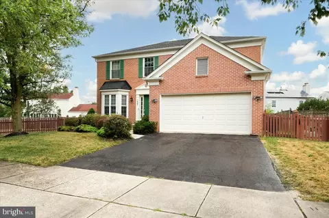 7822 Crossbay Dr, Severn, MD 21144