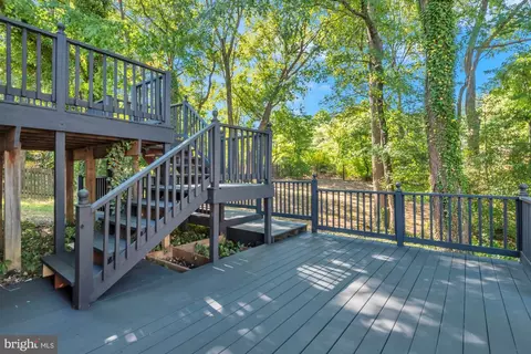 Exterior - 6 2nd St, Annapolis, MD 21401 photo 5 of 11