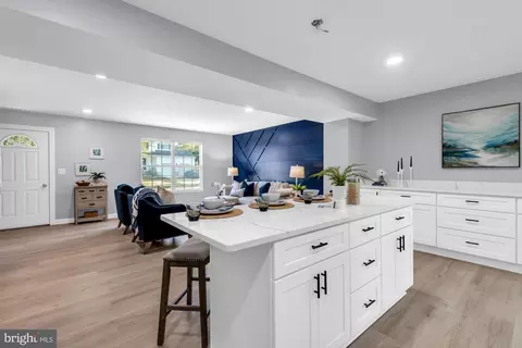 6 2nd St, Annapolis, MD 21401
