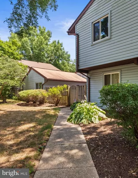 1912 Topango Pl #B, Crofton, MD 21114 photo 29