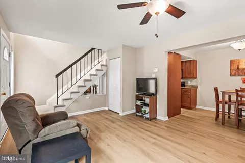 1912 Topango Pl #B, Crofton, MD 21114 photo 5
