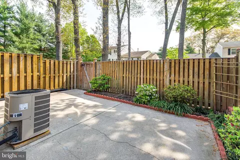 Exterior - 1713 Gaffney Ct, Crofton, MD 21114 photo 4 of 5