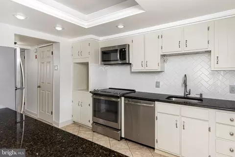 Kitchen - 1713 Gaffney Ct, Crofton, MD 21114 photo 1 of 1