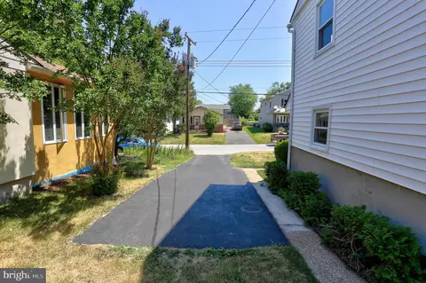 8434 Bay Dr, Pasadena, MD 21122 photo 41