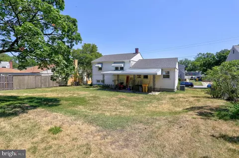8434 Bay Dr, Pasadena, MD 21122 photo 32