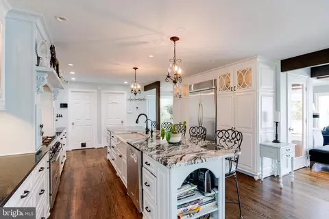 Kitchen - 3300 Hidden River View Rd, Annapolis, MD 21403 photo 6 of 9