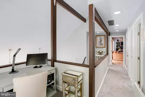Entry Way - 3300 Hidden River View Rd, Annapolis, MD 21403 photo 6 of 7