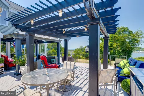 Exterior - 3300 Hidden River View Rd, Annapolis, MD 21403 photo 6 of 20