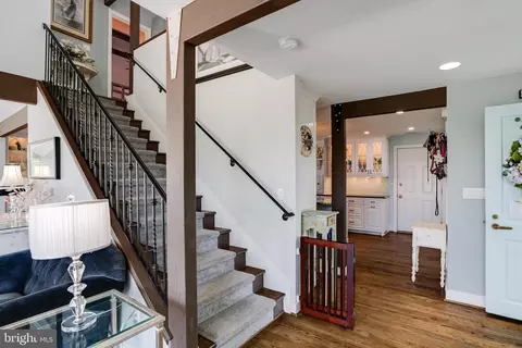 Entry Way - 3300 Hidden River View Rd, Annapolis, MD 21403 photo 2 of 7