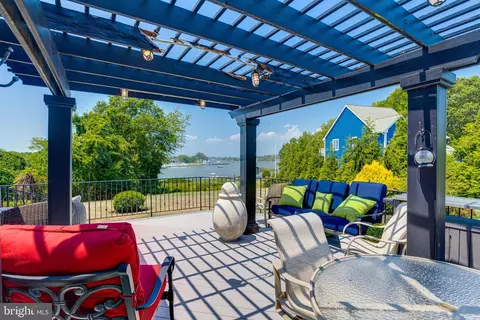 Exterior - 3300 Hidden River View Rd, Annapolis, MD 21403 photo 7 of 20