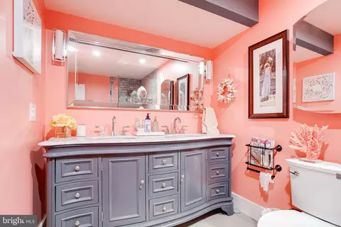 Bath - 3300 Hidden River View Rd, Annapolis, MD 21403 photo 6 of 8