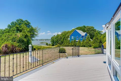 Exterior - 3300 Hidden River View Rd, Annapolis, MD 21403 photo 9 of 20