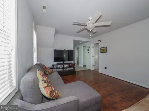 271 Carroll Rd, Pasadena, MD 21122 photo 21