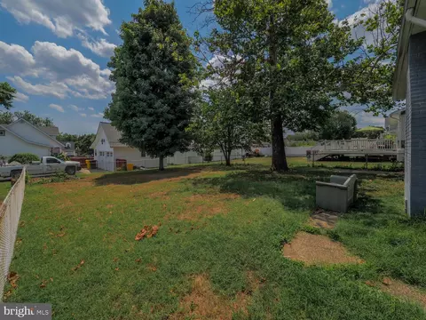271 Carroll Rd, Pasadena, MD 21122 photo 7