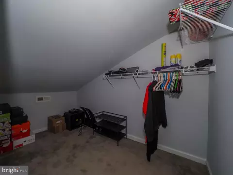 271 Carroll Rd, Pasadena, MD 21122 photo 35