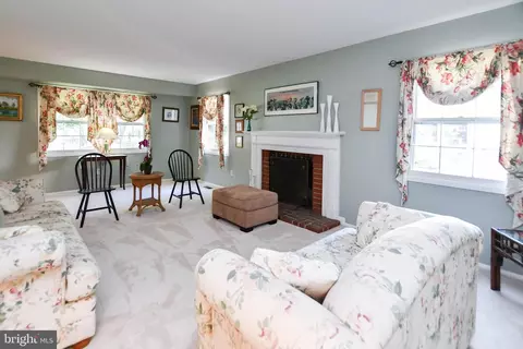 1716 Tipton Dr, Crofton, MD 21114 photo 18