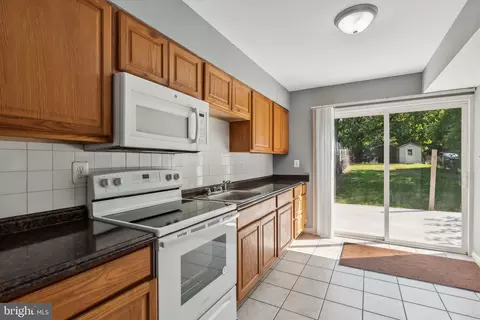 Kitchen - 1112 Forest Dr, Annapolis, MD 21403 photo 1 of 1