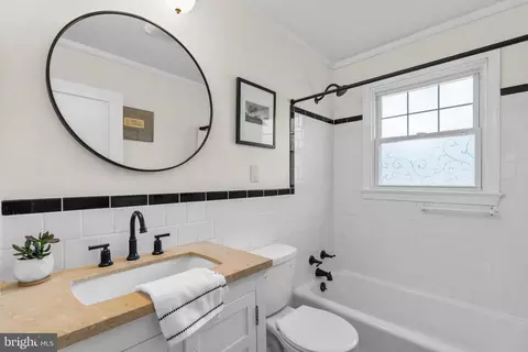 Bath - 109 Boyd Dr, Annapolis, MD 21403 photo 1 of 2
