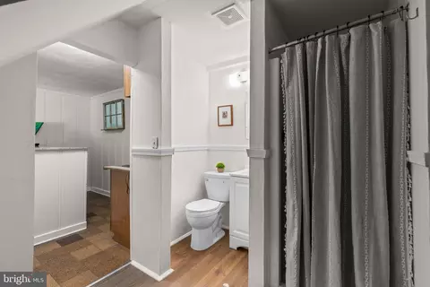 Bath - 109 Boyd Dr, Annapolis, MD 21403 photo 2 of 2