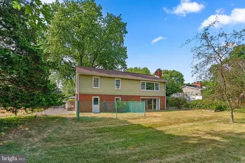 Exterior - 109 Boyd Dr, Annapolis, MD 21403 photo 3 of 6
