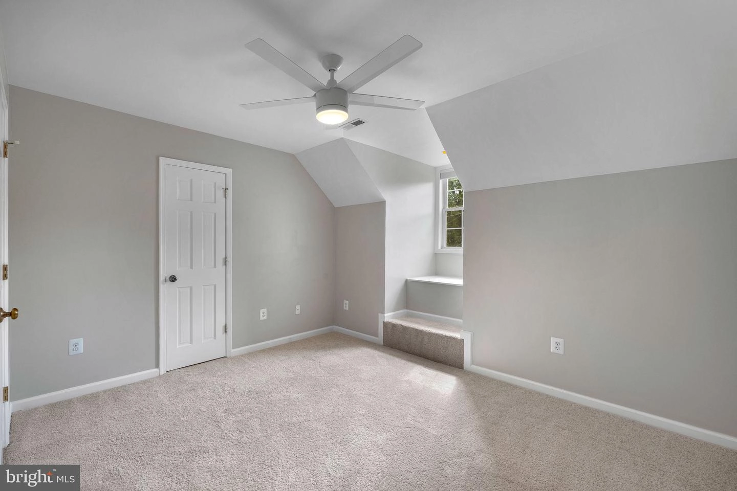 269 9th St, Pasadena, MD 21122 photo 23